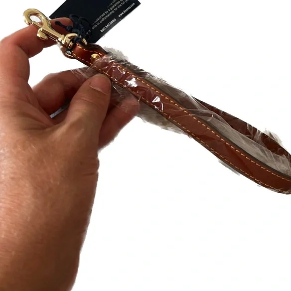 New. D & B Wristle (brown) - Picture 6 of 12